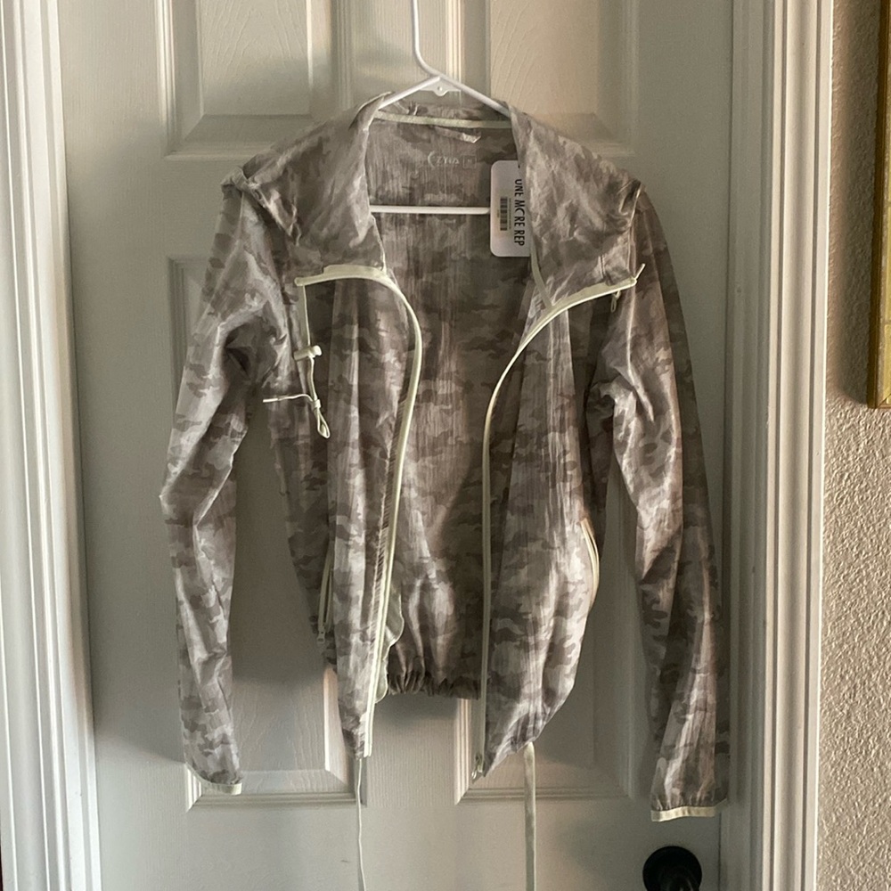 ZYIA camo bomber jacket